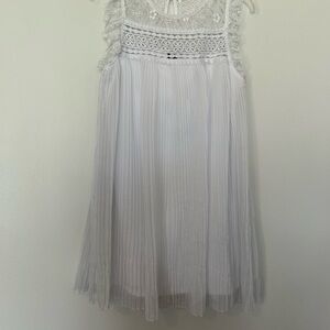 White Lily Rose Lace Pleated Sleeveless Dress